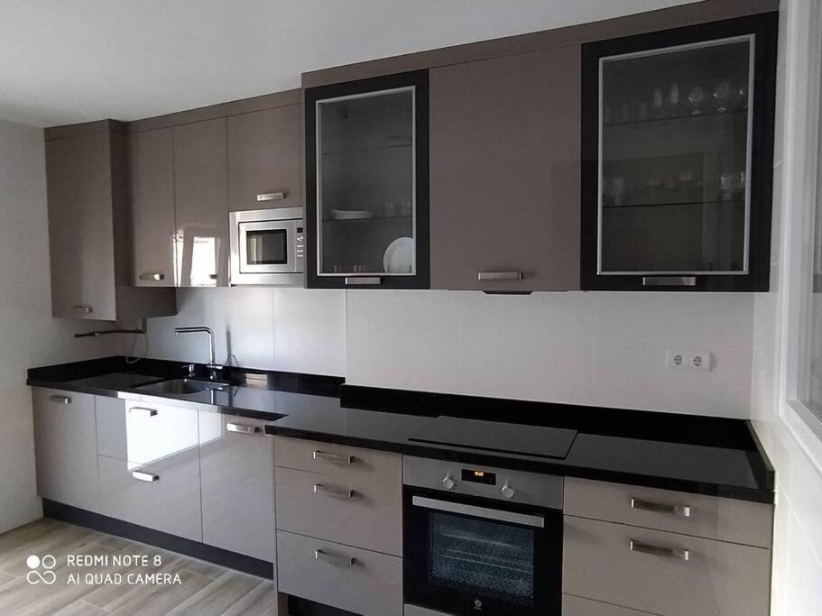 Precioso Y Espacioso Piso Ideal Para Familias. 厄尔·布尔戈·德·奥斯马 外观 照片