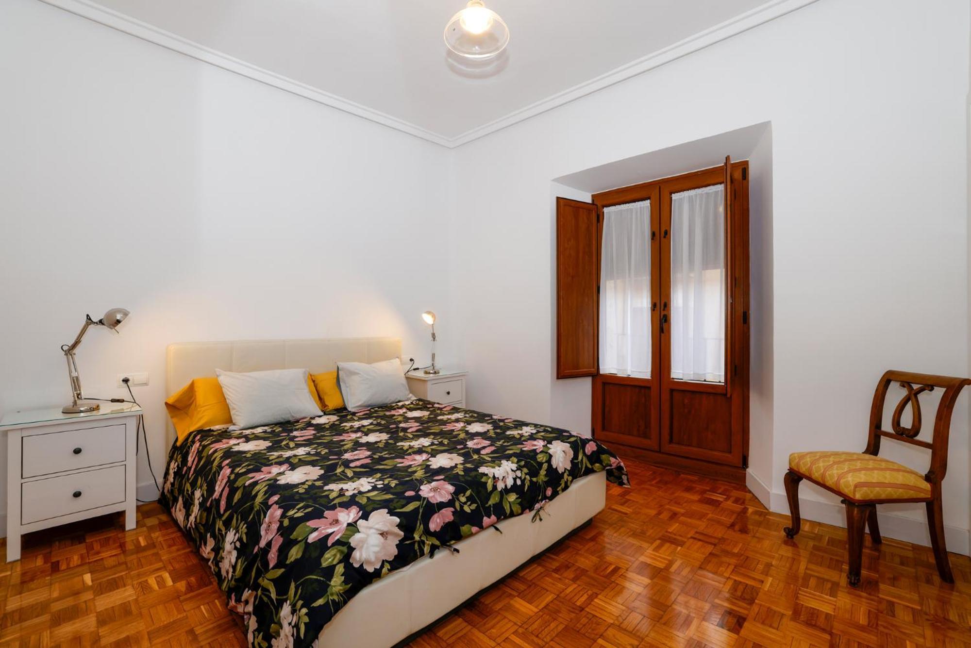 Precioso Y Espacioso Piso Ideal Para Familias. 厄尔·布尔戈·德·奥斯马 外观 照片