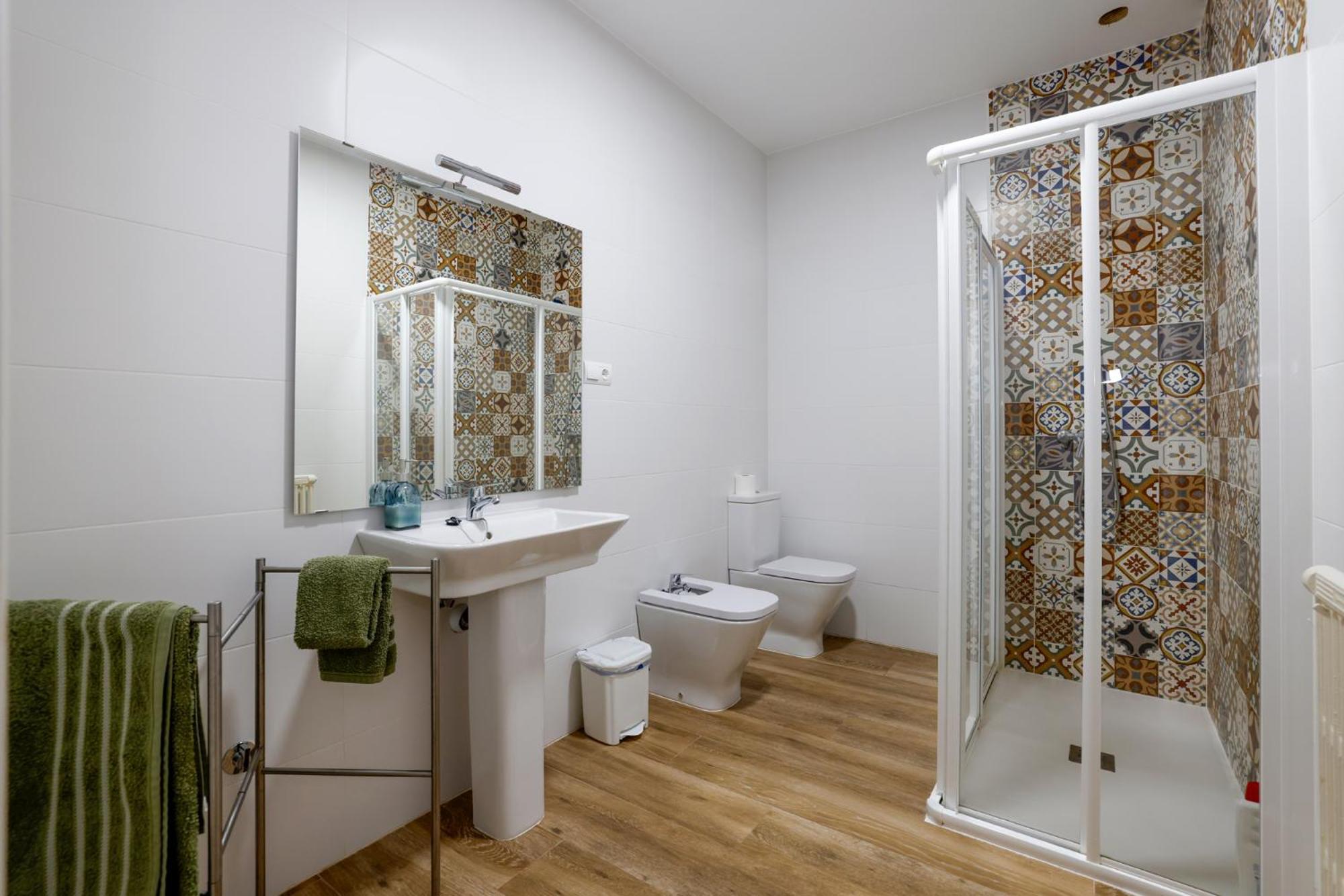 Precioso Y Espacioso Piso Ideal Para Familias. 厄尔·布尔戈·德·奥斯马 外观 照片